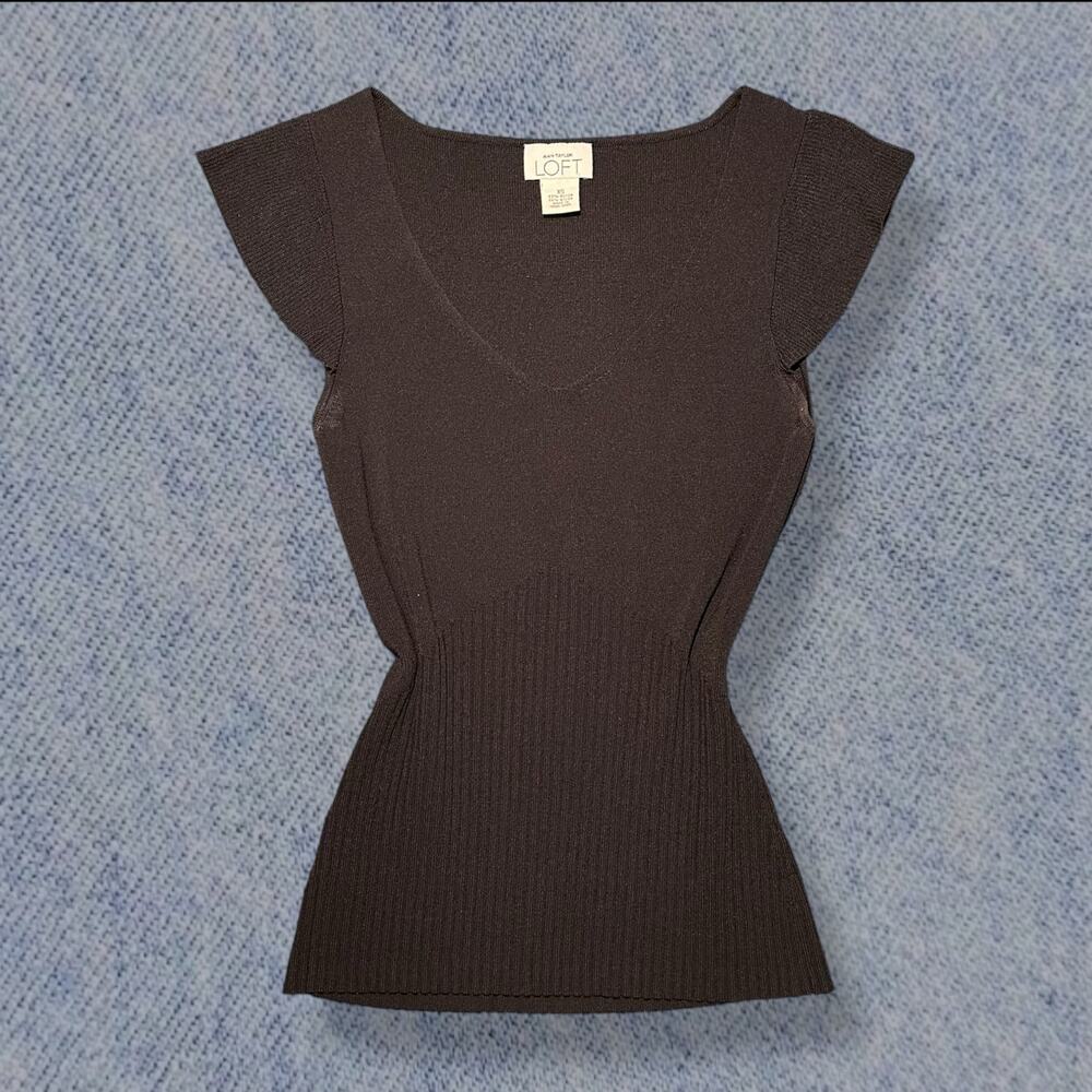 Vintage Ann Taylor LOFT Women’s Black Ribbed Knit Flutter Sleeve Top - Size XS